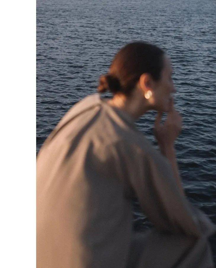 大嫂 下周穿什么 | 大嫂实力演绎，露腿的冬季穿搭都是耍流氓