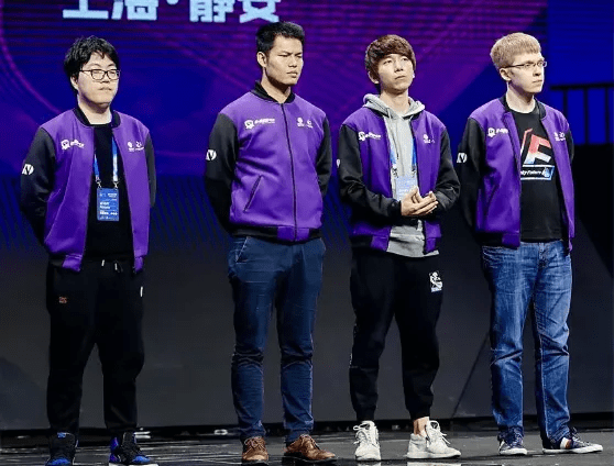 皇城pk,lyn和happy谁是当今魔兽no.1?_比赛_大赛_优势