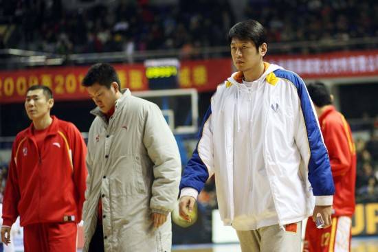 莫科:28岁结婚,5个月后妻子离世,再婚9年依然赡养前妻父母_王凡_队里