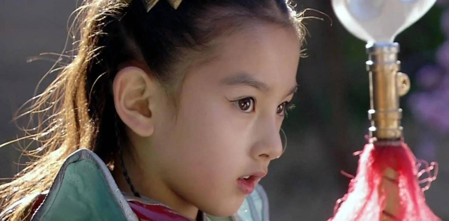 职场|《盛装》热播，剧中六位女星，个个风姿绰约气质脱俗，你喜欢谁