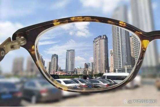 200度近视矫正手术的价格是多少