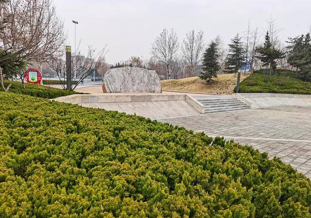 原创郑州有一座祭伯城遗址公园全国重点文物保护单位您去过吗