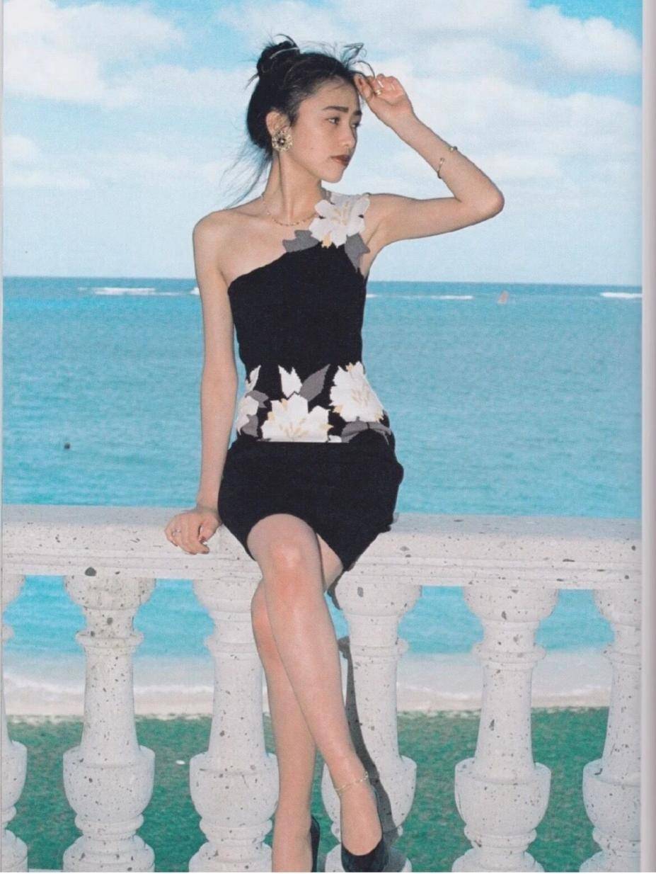 时代 看了工藤静香80年代的穿搭,突然明白:时尚是个轮回、也不分年龄