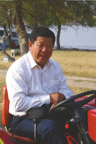 30多年来不温不火,老婆却来头不小_程煜_哈尔滨_本人