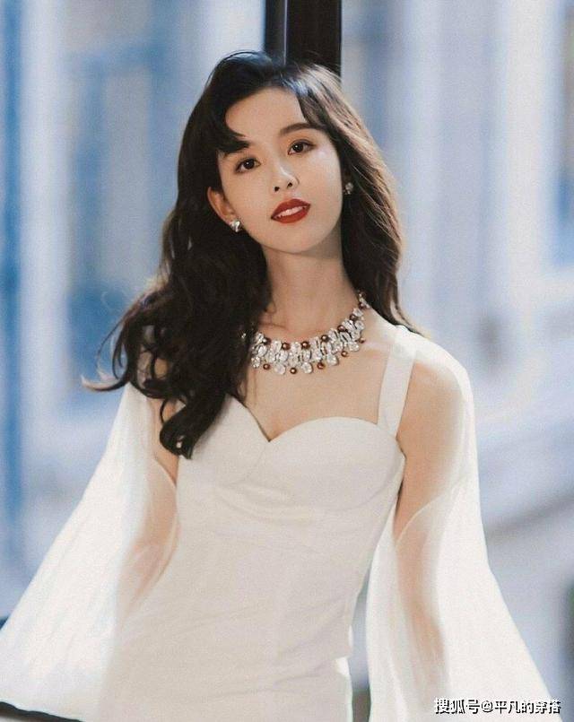 卷发“渣女烫”已经过时，2020最火的是这4款“初恋头”，清新又减龄
