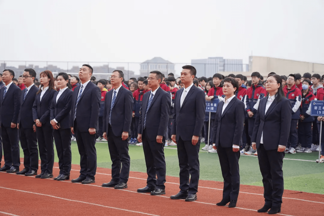 强国有我 未来可期——重庆市朝阳中学2022年春季开学典礼