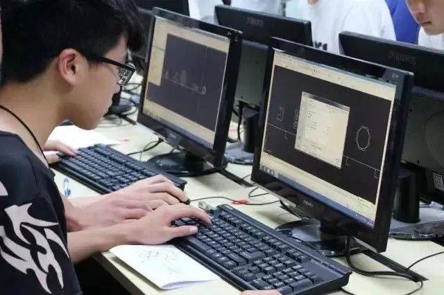 广州华商职业学院专业群系列三智能建造专业群