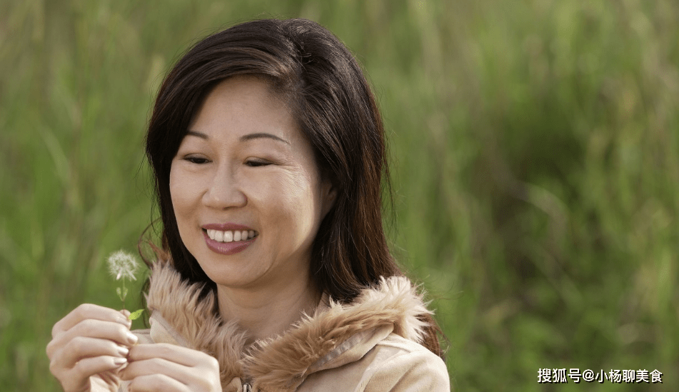 补充天然“胶原蛋白”被找到,女性平时吃点,或能紧致肌肤,延缓衰老