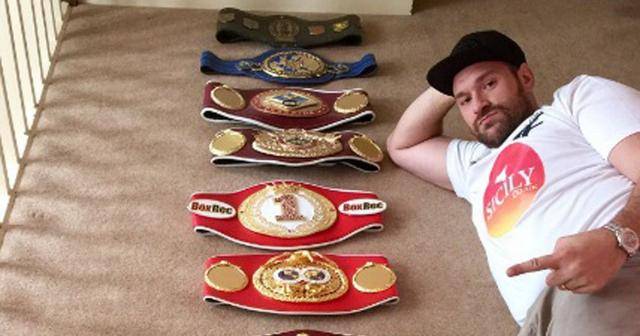 原创重量级大战出现变数主办方推出特殊金腰带泰森富里恐将夺走