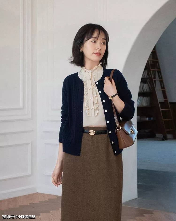 设计 春季建议少穿阔腿裤，显瘦又百搭的“迷笛裙”让你美得更优雅