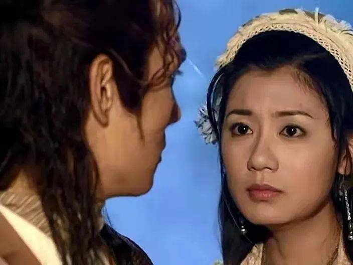 俞飞鸿皮相美人vs骨相美人：有人颜值“昙花一现”，有人越老越年轻
