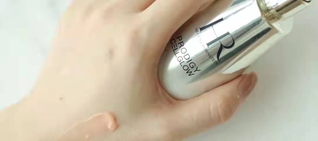 护肤品贵妇最爱的护肤品牌,同样功效的精华液,为什么它虽贵却那么火?