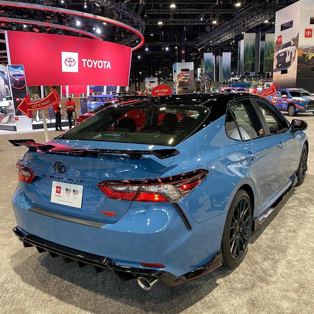 而对于车辆的动力系统这台丰田凯美瑞车型不仅会配备最新样式的6缸