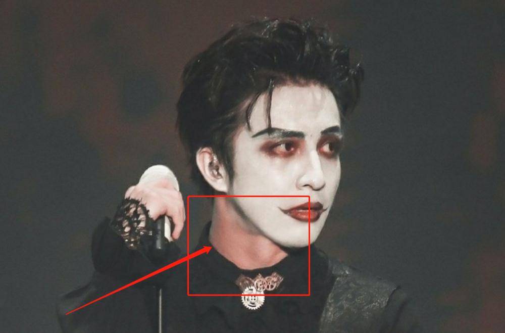 眼睛|薛之谦小丑妆劲爆现场为何摔倒?Get小丑妆的画法