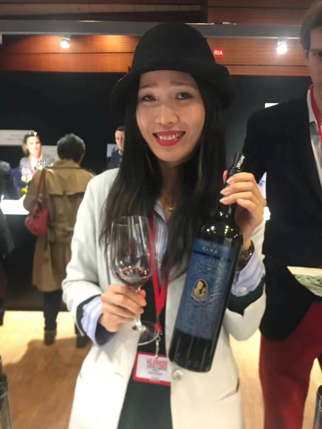 小气候|戎子酒庄参加法国巴黎第十四届贝丹徳梭美酒展!