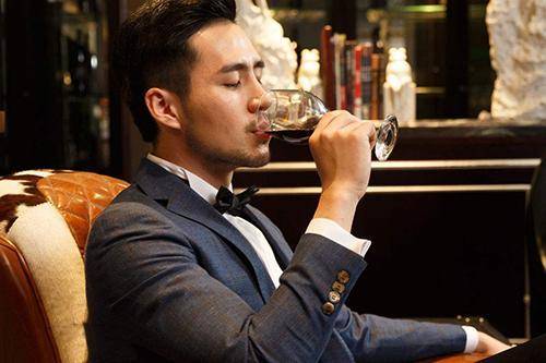 林带|茗悦白葡萄茶酒发明人刘华林带你了解“葡萄酒的15个搭配禁忌”