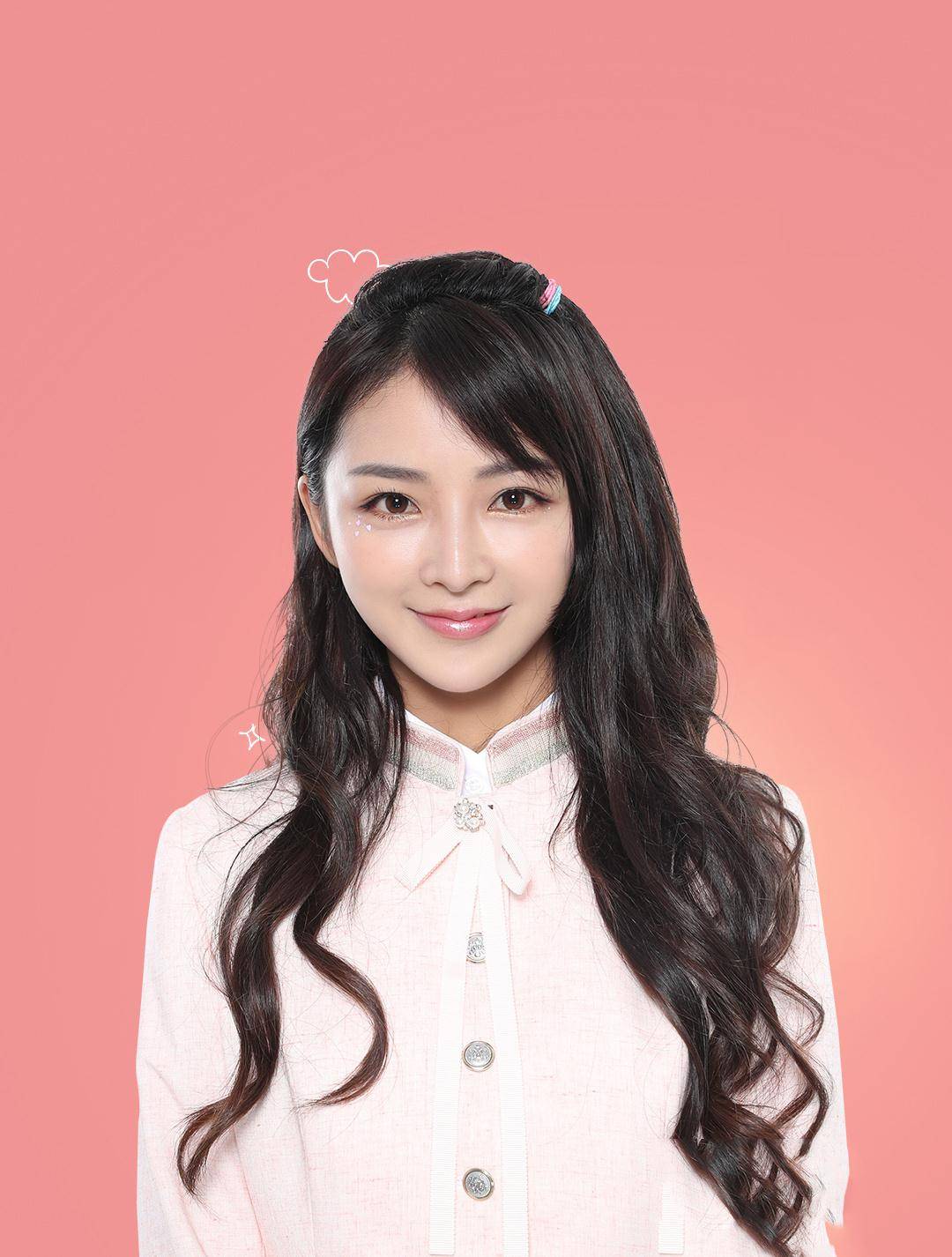 陆恩馨还曾演过沙溢的老婆,在《演员请就位》的宣传片中,沙溢的表演