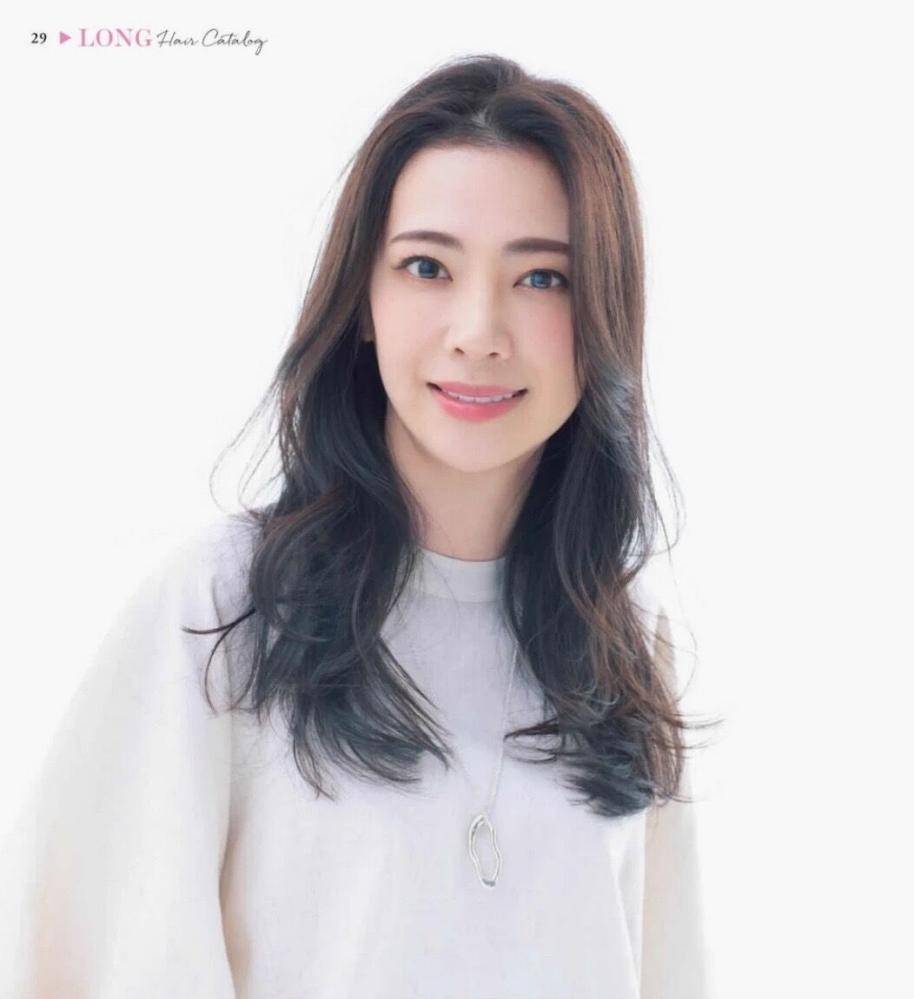 发型女人头发不管怎么烫，最优雅还是这3种，多数40岁女人都喜欢