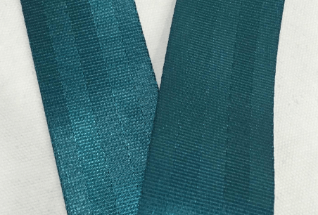 编辑6,涤纶织带涤纶织带是指纯绦棉与涤纶的混纺织物的统称,以绦纶为