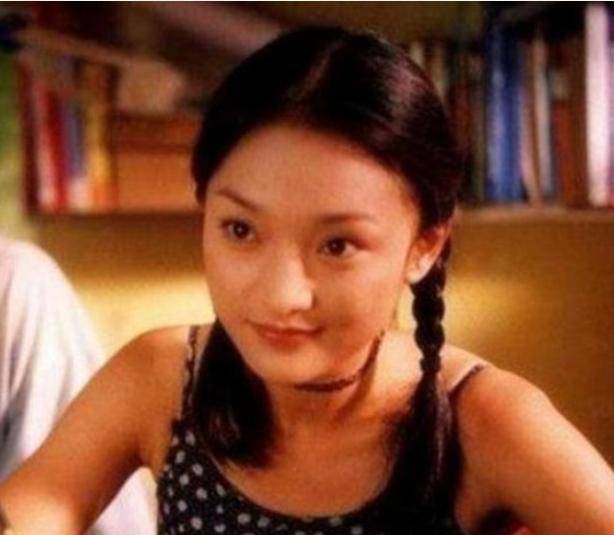 蒋勤勤周迅：这是我年轻时，许晴：这是我年轻时，蒋勤勤：麻烦让让