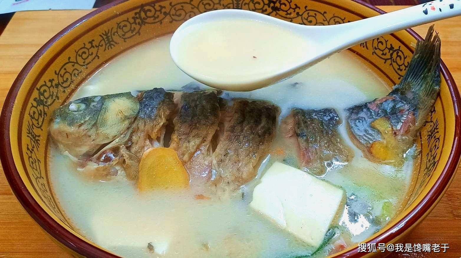 “它”常被冒充野生鲫鱼卖,价格高肉质差,很多人不知道,还在买
何谓工程鲫?有哪些特点?挑选野生鲫的方法