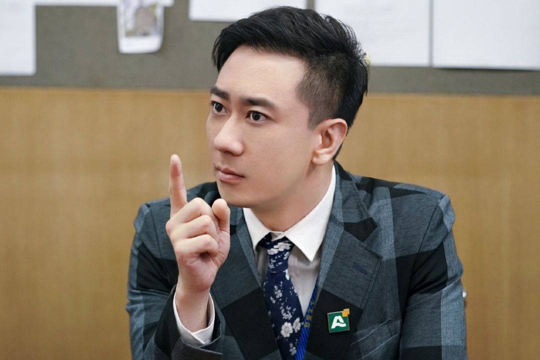 蒋欣、潘粤明、王自健为乌克兰事件发声！有呼吁、有讽刺！