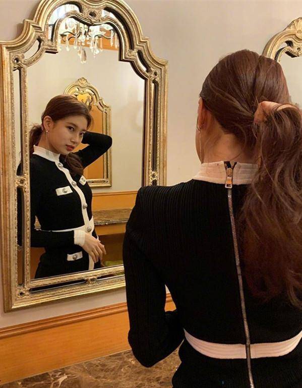 身材 24岁裴秀智和27岁古力娜扎,同穿黑白紧身裙,不是年轻就能赢