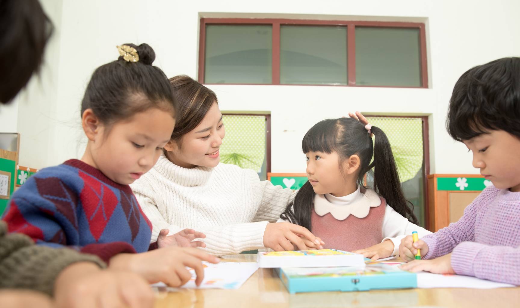 安全感|“孩子上了一学期幼儿园了还是不想去”，小心孩子安全感缺失