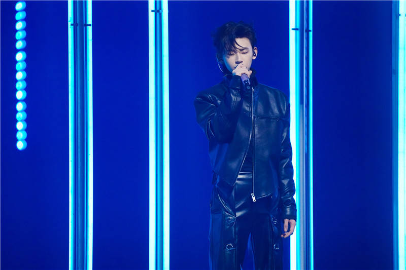 张楚为|从神奇植物园到未来宇宙，《闪光的乐队》用音乐多元呈现虚拟世界