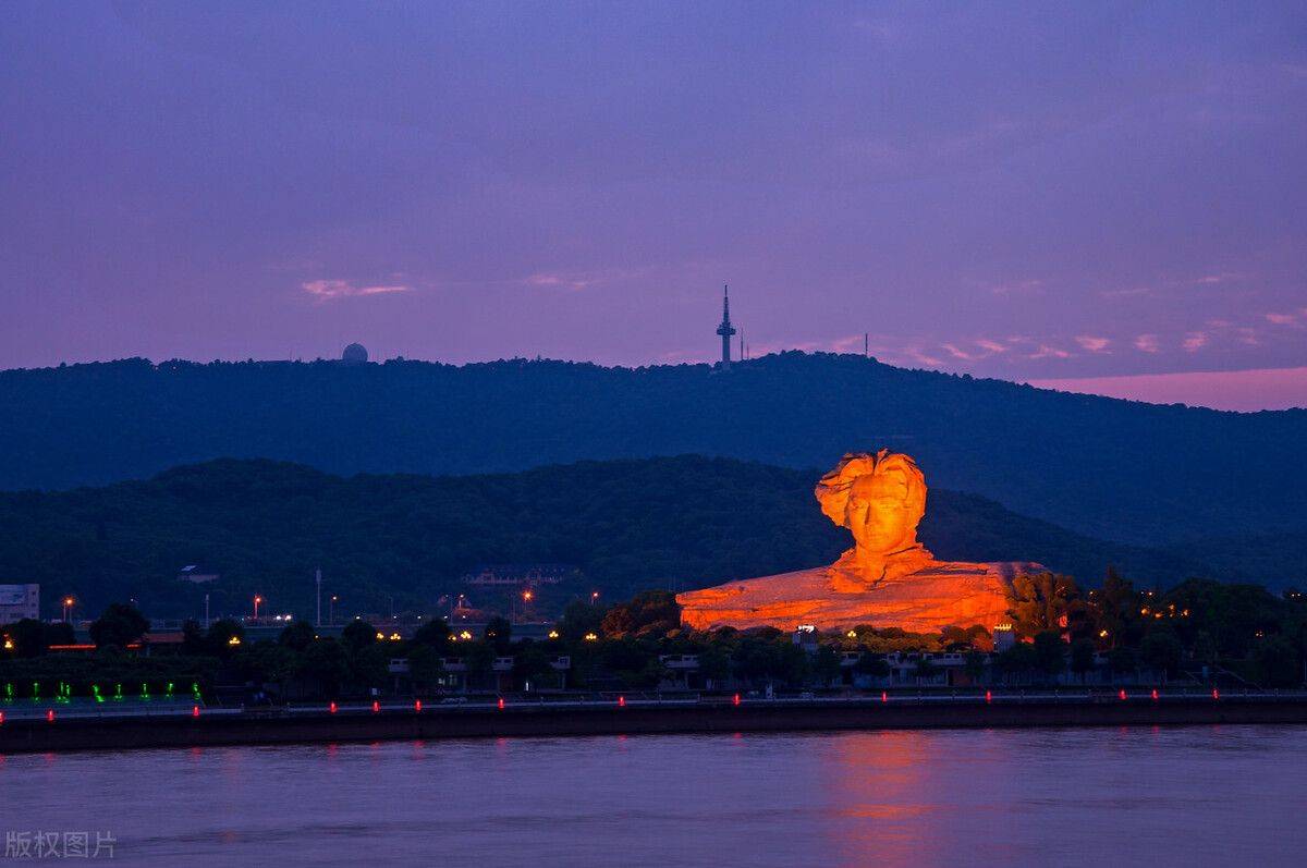 橘子洲在长沙哪个区(长沙市最繁华的是哪个区)