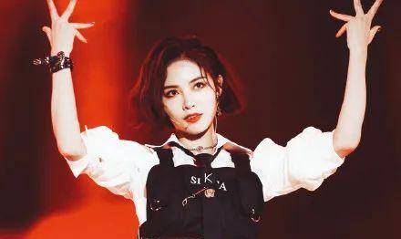 能力|Lisa的业务能力超抗打,会跳舞的小姐姐都太有魅力!