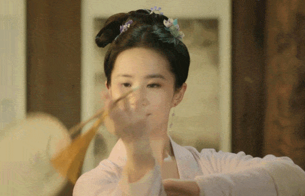 角色|同样演小龙女，把陈玉莲、李若彤和刘亦菲放一起看，差别就出来了