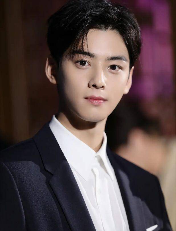 现实22岁宝藏男孩，韩第一天然美男子，现实版江直树