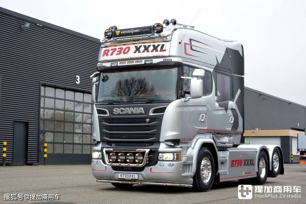 四门xxxl驾驶室里面可以开派对这辆斯堪尼亚r730改装的真舒适