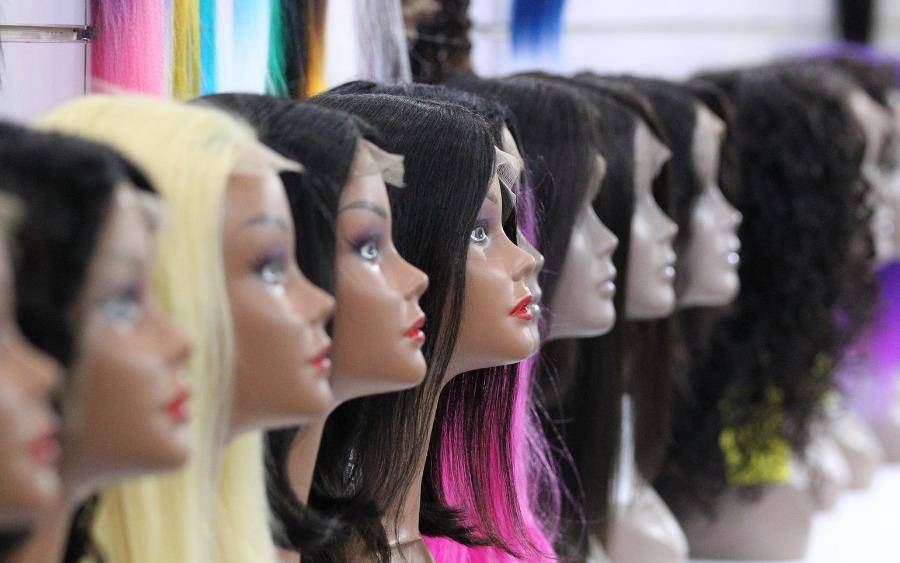 原创假发中心许昌从为别人打工到靠造假年入15亿经历了什么