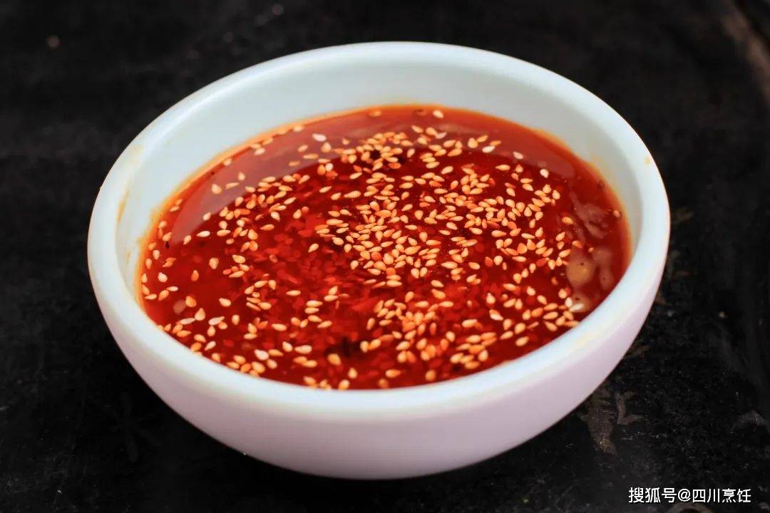 菜例:椒麻笋丝)川式鲜辣汁(应用菜例:凉拌鲫鱼)川式酸辣汁(应用菜例