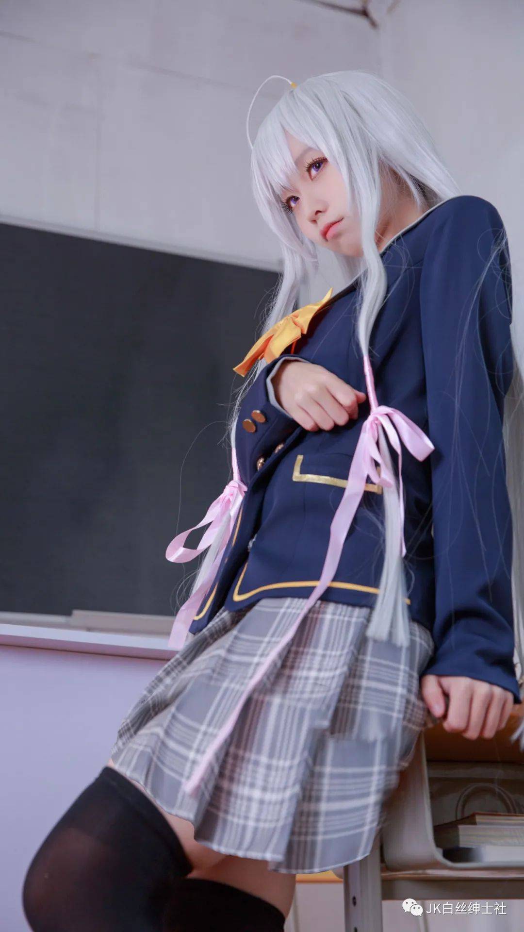 cos魔女的夜宴女主角绫地宁宁