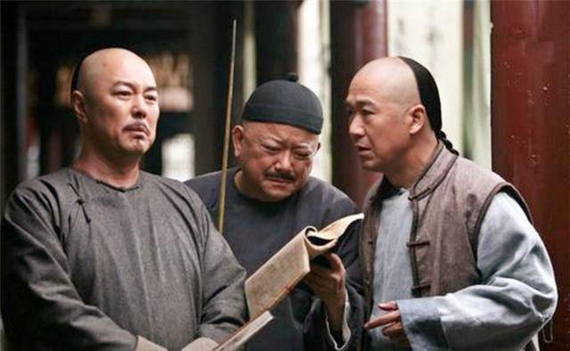 晚年的纪晓岚,更多的是陪在乾隆身边,主要大事就是参加了乾隆举行的千