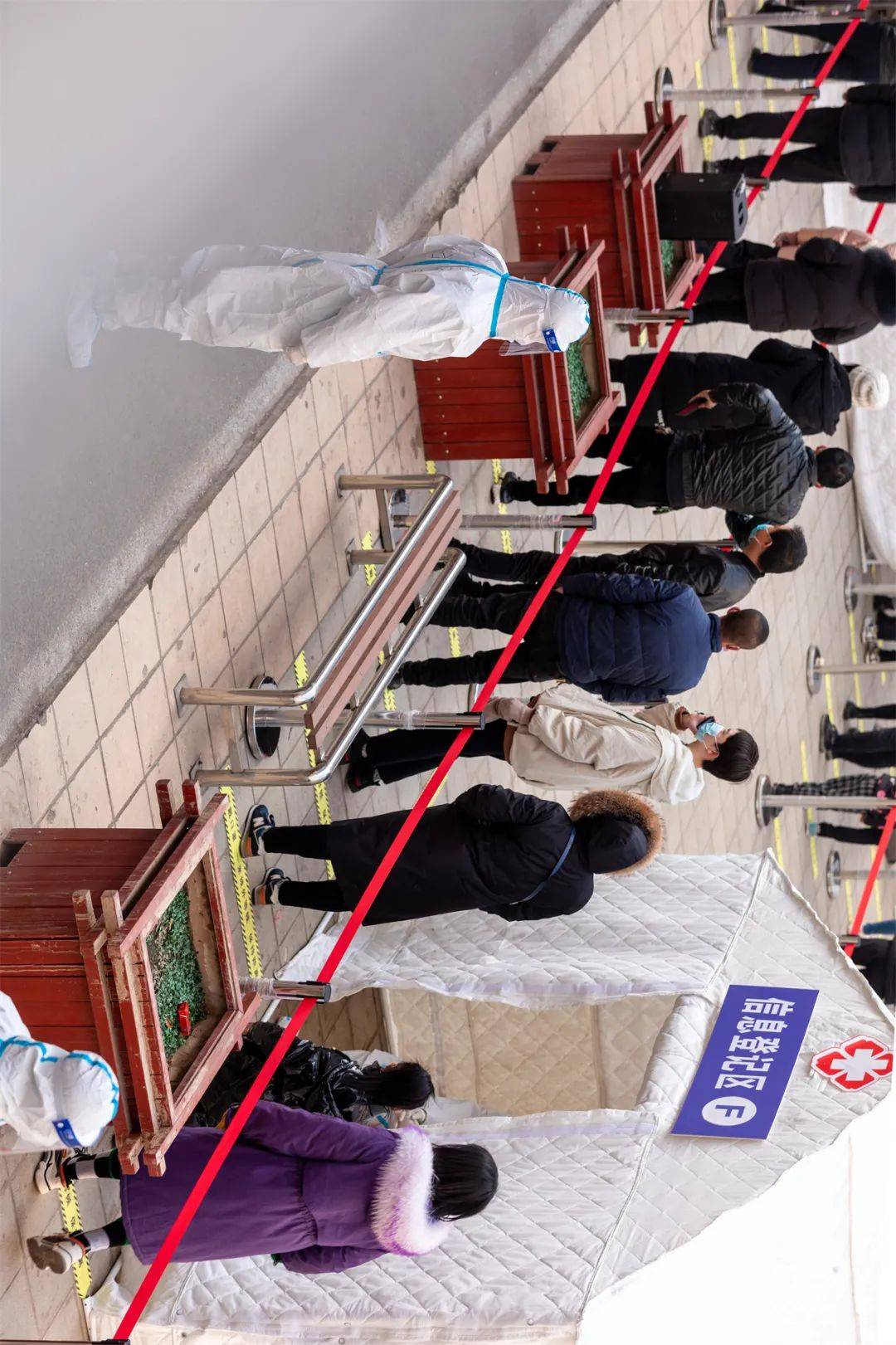 「一线影像」吕梁公安抗疫进行时（高清大图）