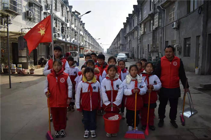 盱眙县桂五镇中心小学开展学雷锋志愿服务活动