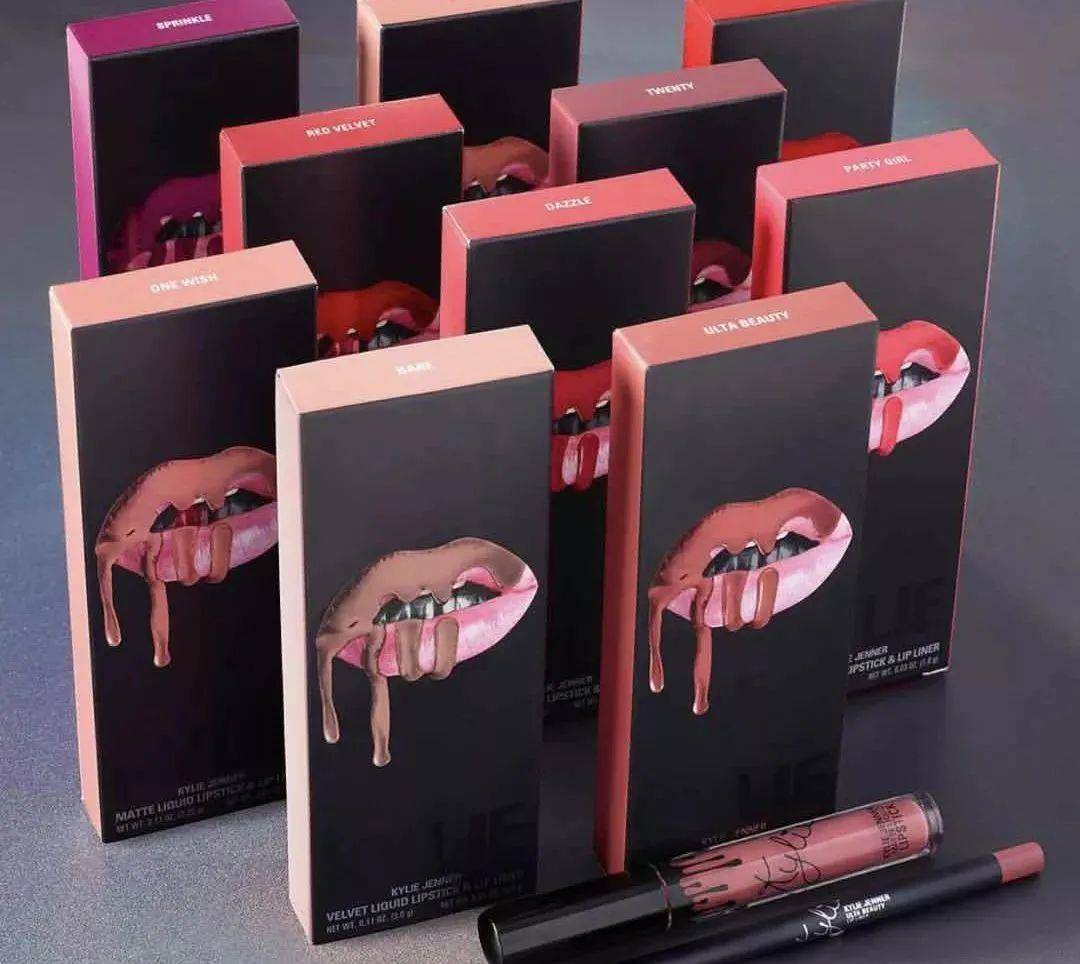 The明星扎堆建品牌,斯嘉丽·约翰逊创办护肤品The Outset