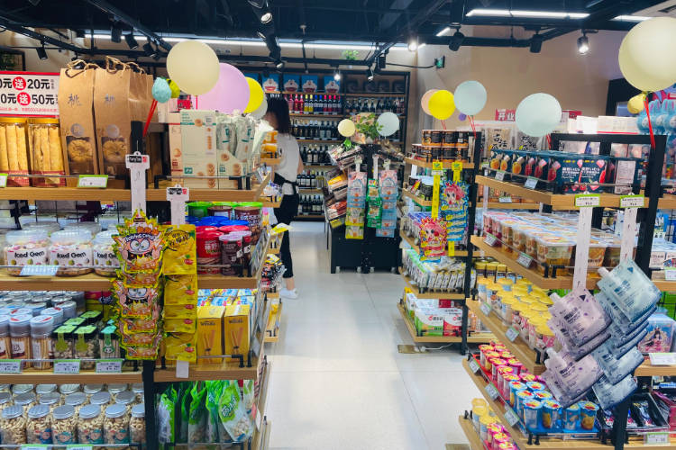 市场|成熟的供应链给零食店发展提供强势驱动力