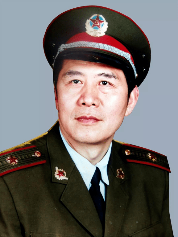 中国医学美容奠基人张凤翔教授和他的美体康片