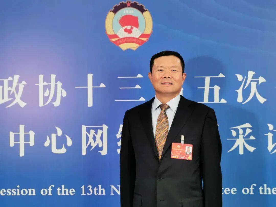 全国政协委员民航局原副局长李健无人机物流面临低空空域供给不足等