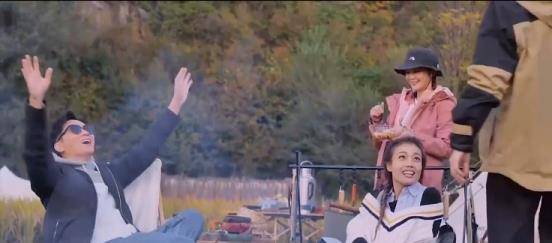 飞刀|袁咏仪到底有多暴躁?一句话就让张智霖乖乖开门,要多怂有多怂