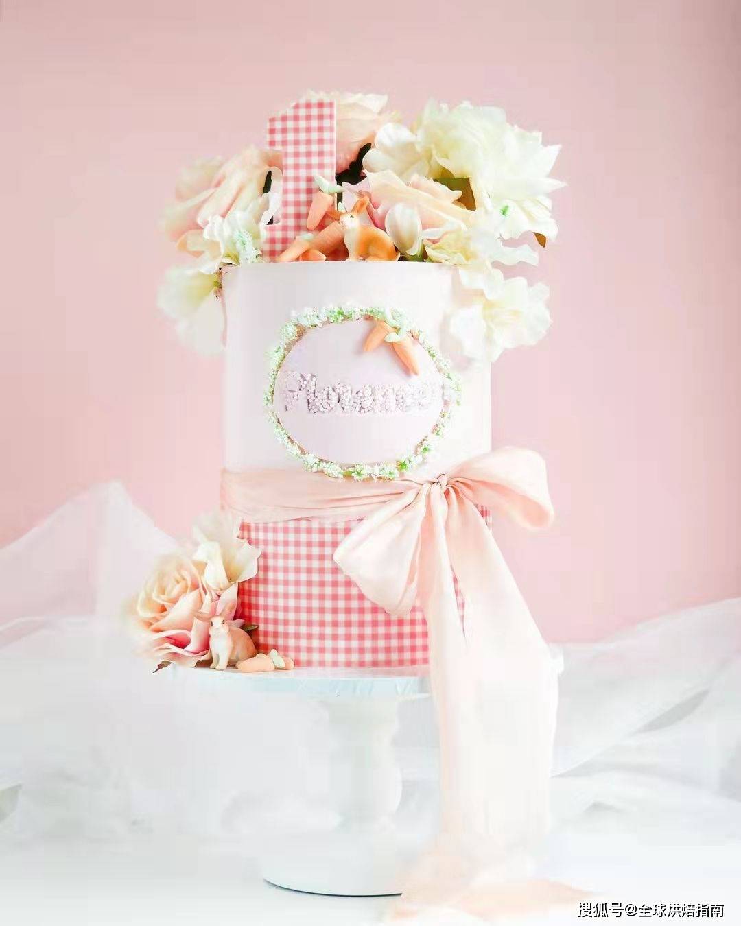 品牌春天到了,做个芭比风蛋糕吧!