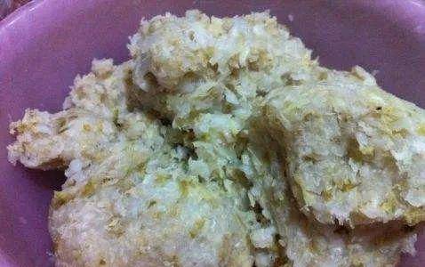 蔬菜|做酸菜猪肉馅饺子,学会3个技巧,饺子鲜香美味,比纯肉的还好吃