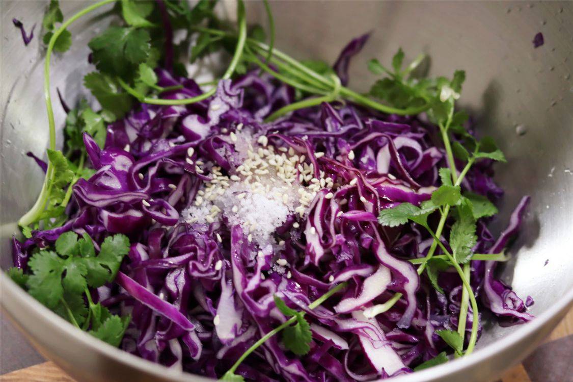 食谱|女神节到了,建议女人:多吃“3谷6菜”,少吃保健品,面色如桃花