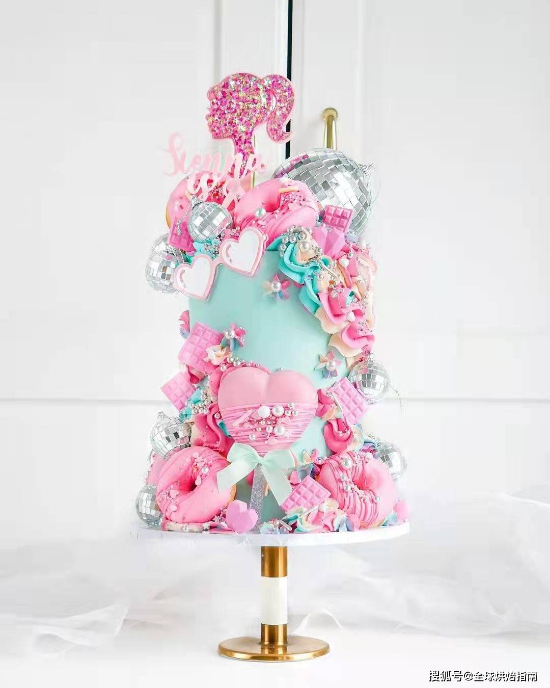 品牌春天到了,做个芭比风蛋糕吧!