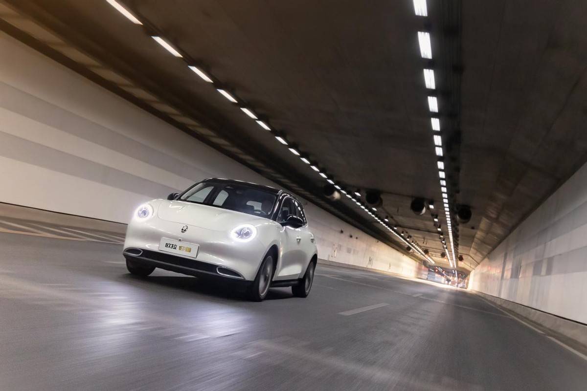 奶油绿绿米2022款欧拉好猫个性化配色稳了